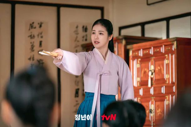 24年闪耀韩娱圈的大势明星开元ky棋牌韩媒盘点20(图3)