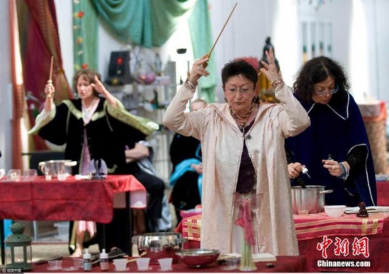 帮找对象还是骗金钱流量？开元ky棋牌塔罗牌算命